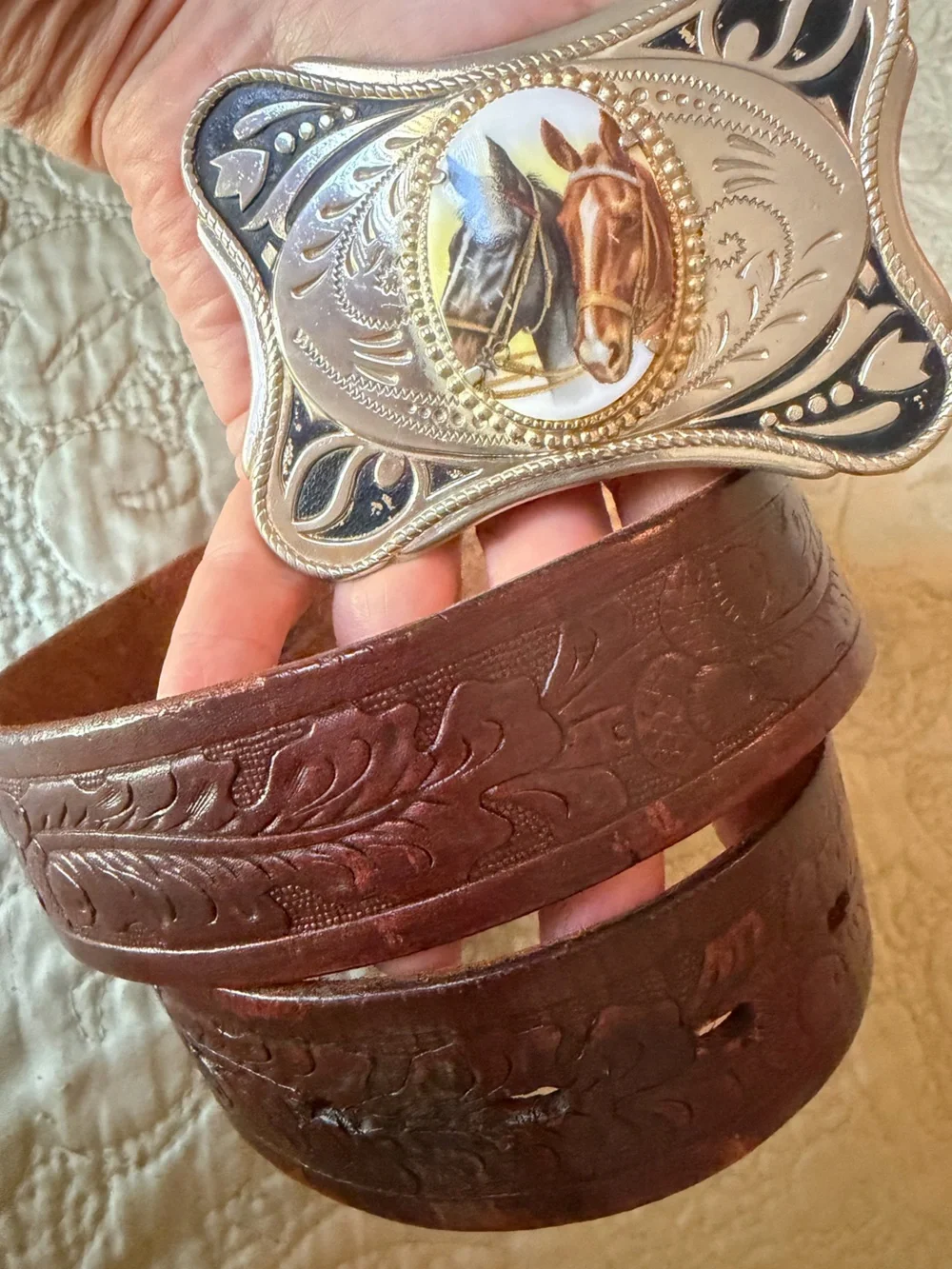 VTG Western Silver Horse Buckle w/ Brown Oak Tooled Leather Belt Boho Cowgirl